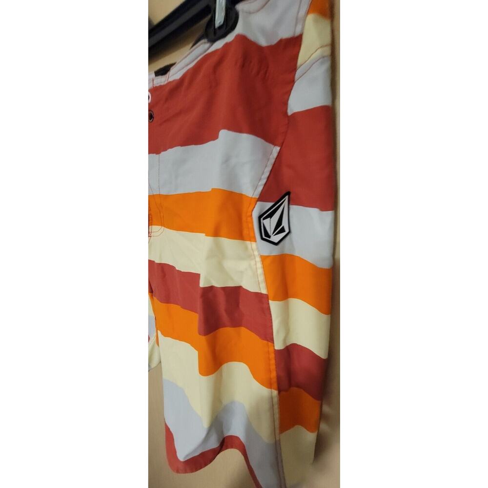 Volcom Pure Function 2 Way Stretch Mens Sz 38 Boa… - image 4